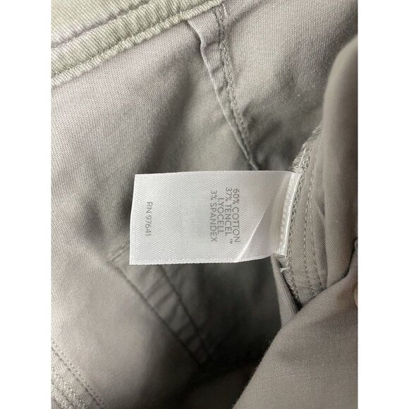 J. Jill Stretch Camouflage Cotton Tencel Size 4P Light Green Tapered Pants - Picture 8 of 8